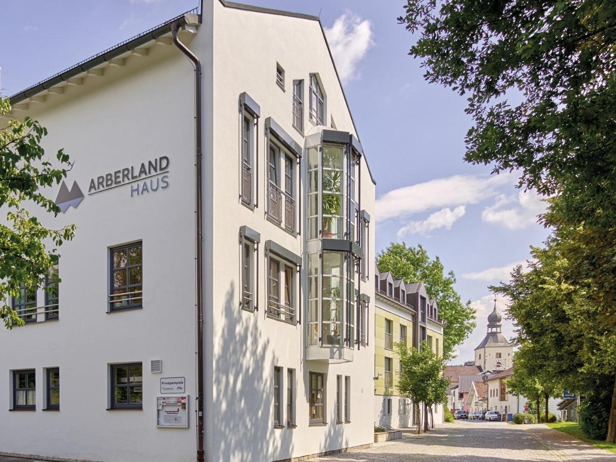 雷根 Arberland Tagungshaus酒店 外观 照片